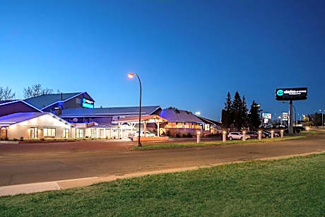 Clarion Pointe