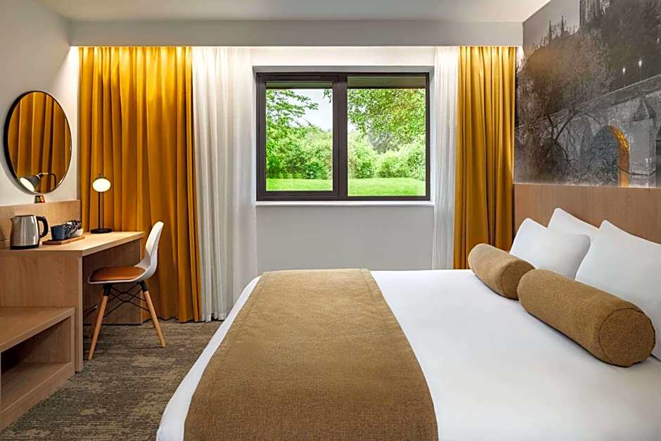 Super 8 by Wyndham Durham