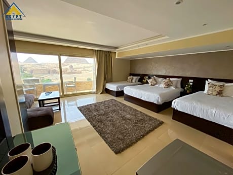 King Suite with Balcony and Pyramid View