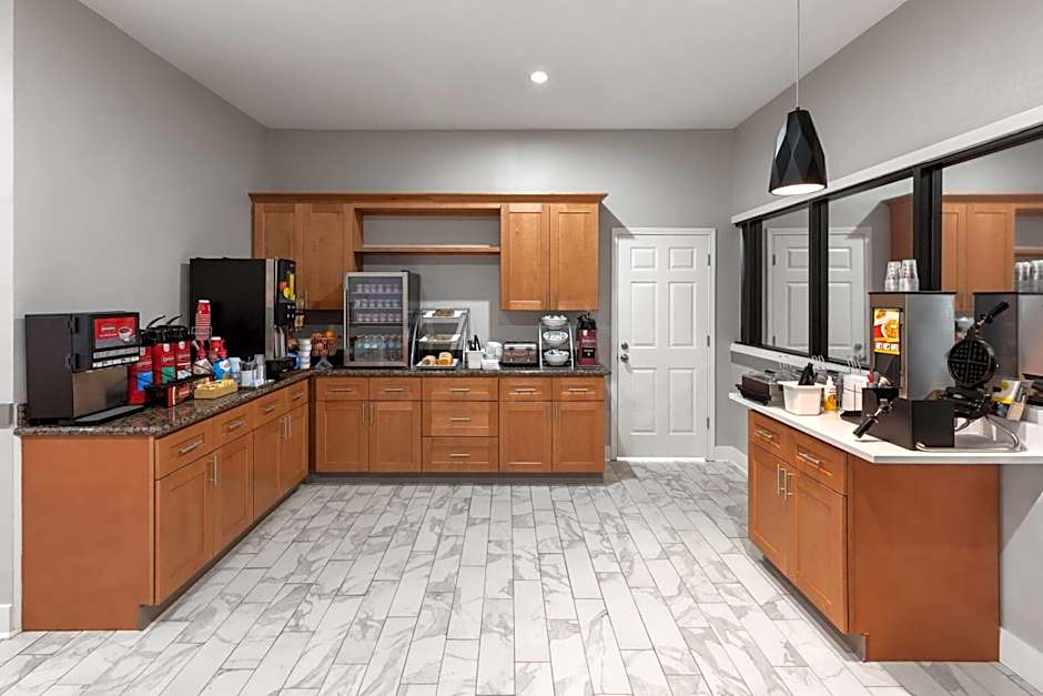 Days nn by Wyndham Kenner/New Orleans Airport South