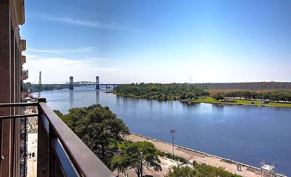 Riverview Suites at Water Street Center