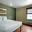 Extended Stay America Select Suites - Wichita - Airport