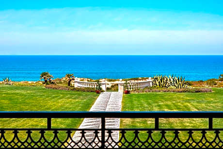 Guest room, 1 King, Oceanfront