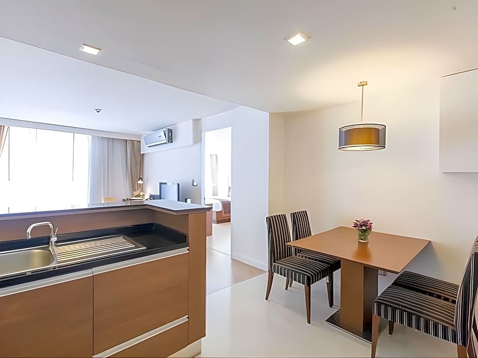 Oakwood Residence Sukhumvit 24 Bangkok