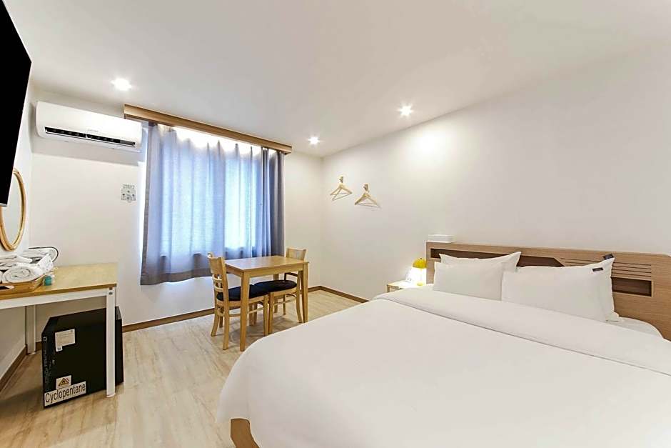 Gunsan Hotel Naun