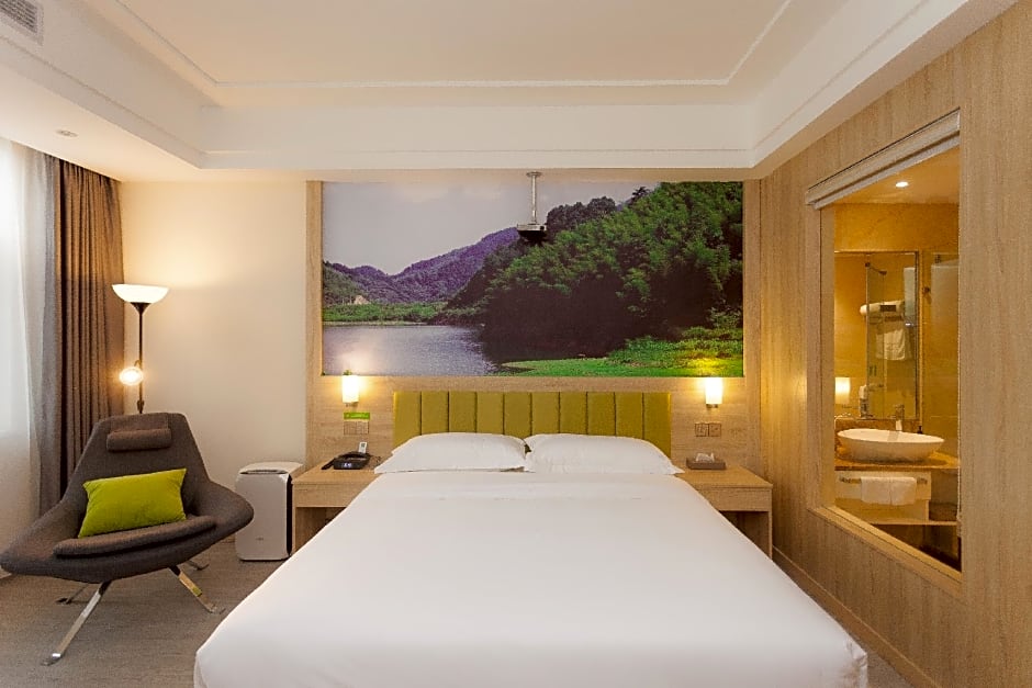 Ibis Styles Nantong Development Zone Shimao Plaza