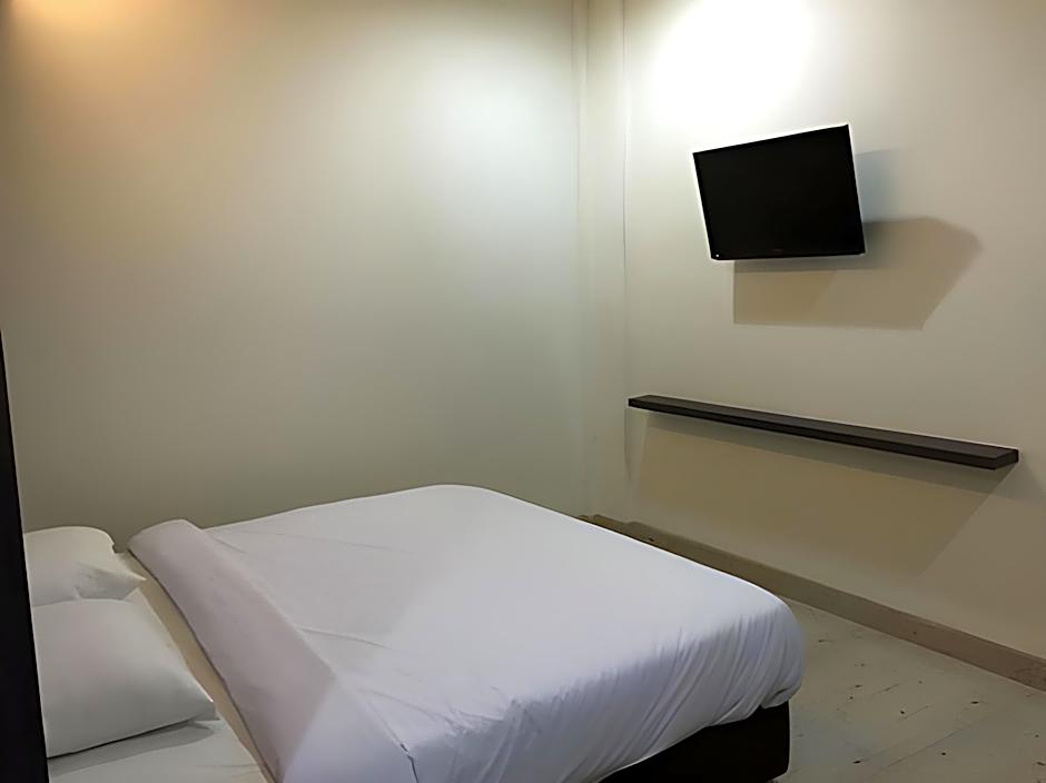Redlink Hotel