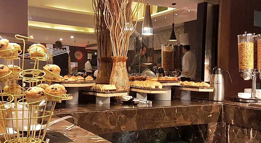 Country Inn & Suites by Radisson, Gurgaon Sector 12