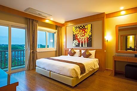 Romantic Khon Kaen Hotel