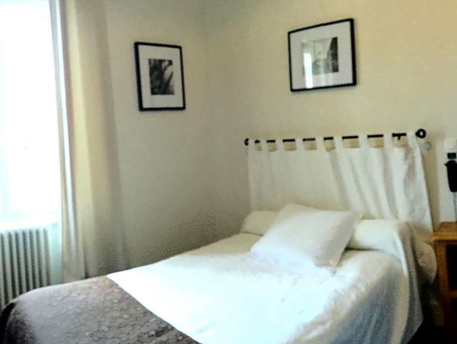 Hôtel Restaurant Les Touristes