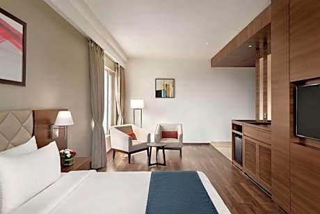 Executive King Room (Non-Smoking) - Book & Unlock Exclusive Discounts