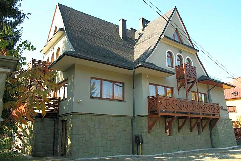 Poduszka Pensjonat Nad Rzeka – Wisla, IN