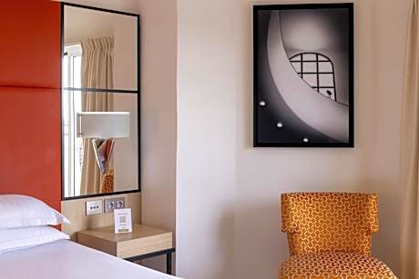 Premium Room - Eiffel Tower View