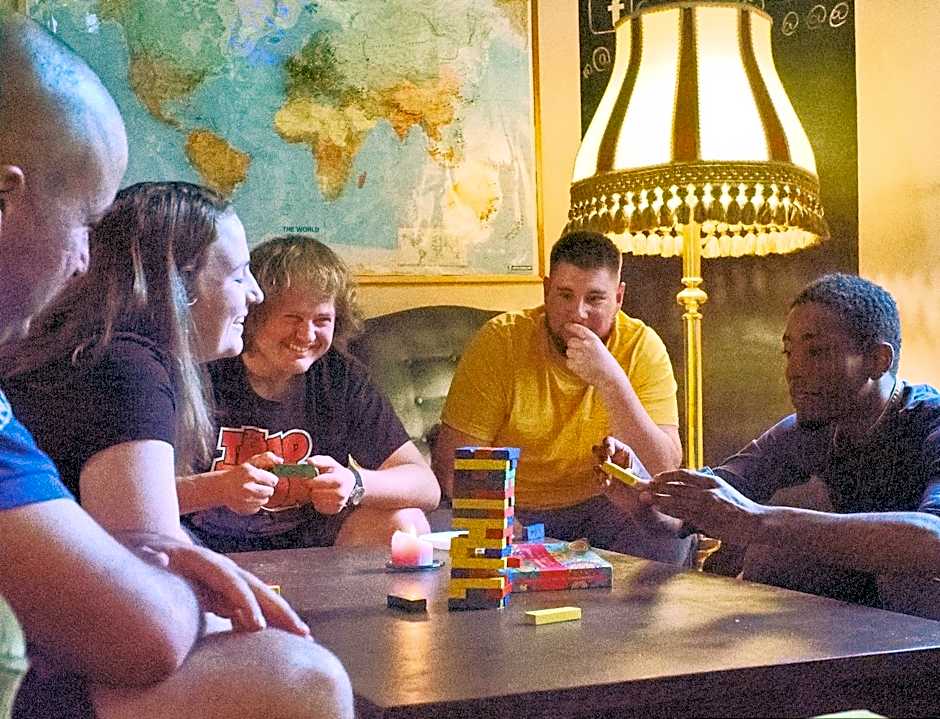 Cinnamon Sally Backpackers Hostel