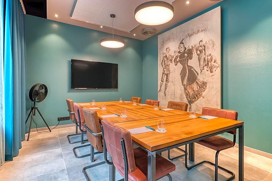 Unsöld's Factory Hotel