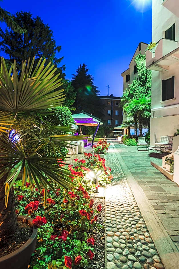 Park Hotel Ai Pini & Restaurant Ai Pini