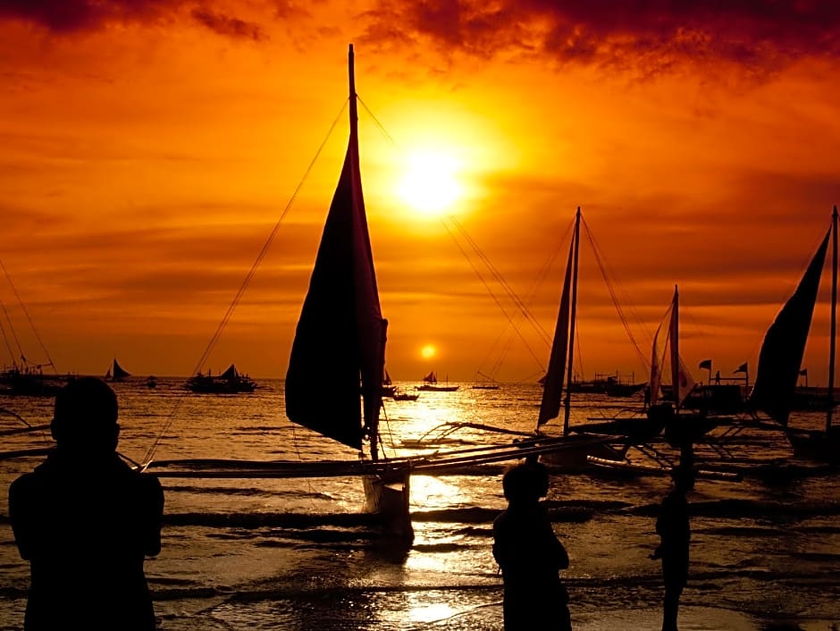 Villa Romero De Boracay Hotel