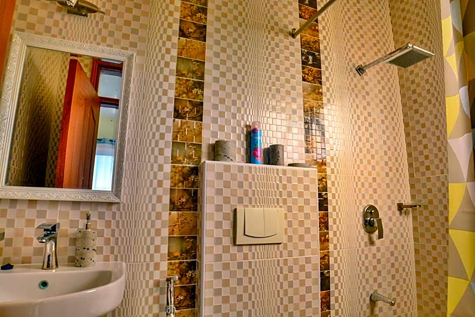 Fenns Cozy Apartment - Nyali