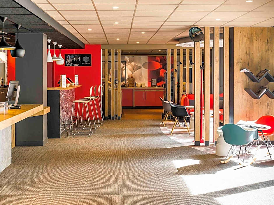 ibis Paris Pont de Suresnes Longchamp