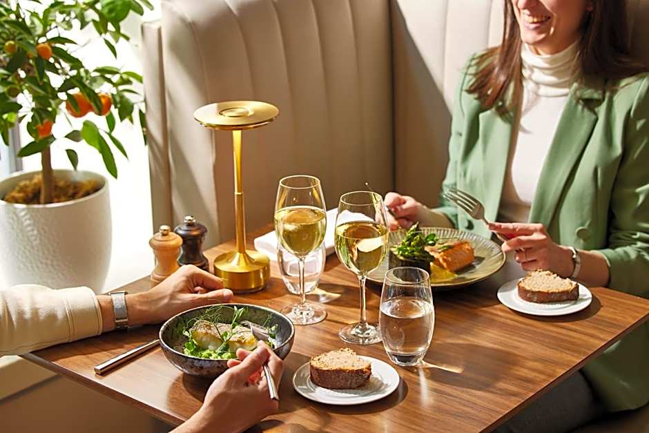 Sofitel Paris-Arc De Triomphe