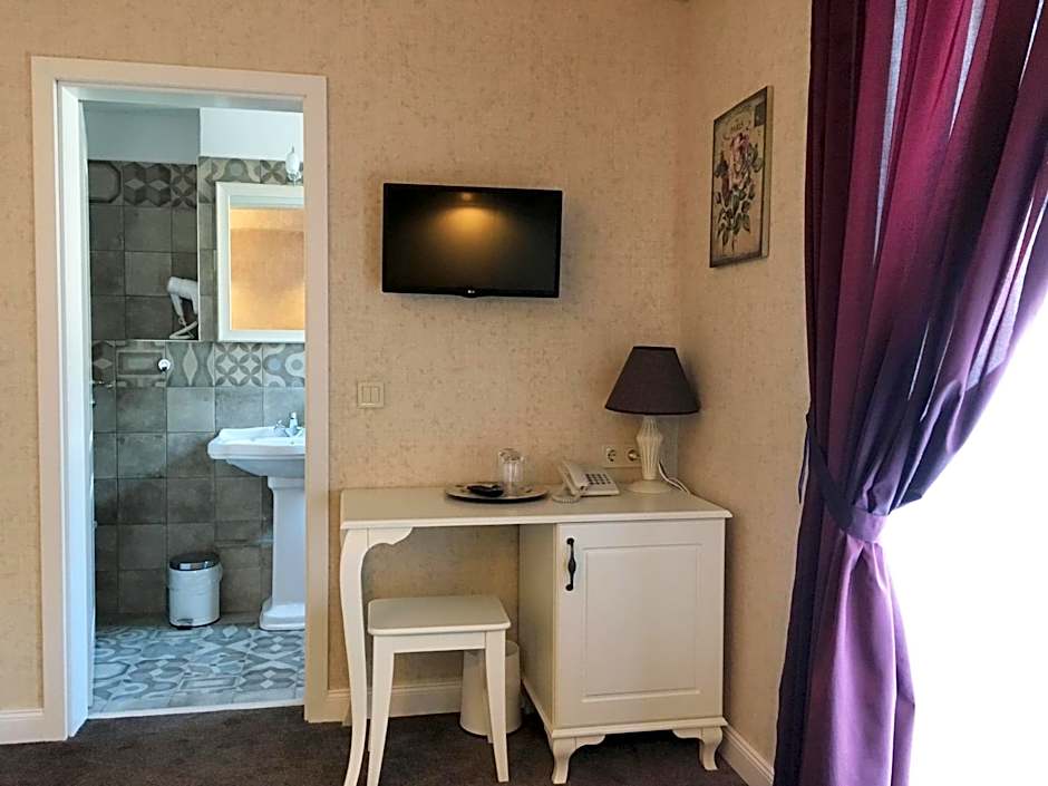 Family Hotel Agoncev