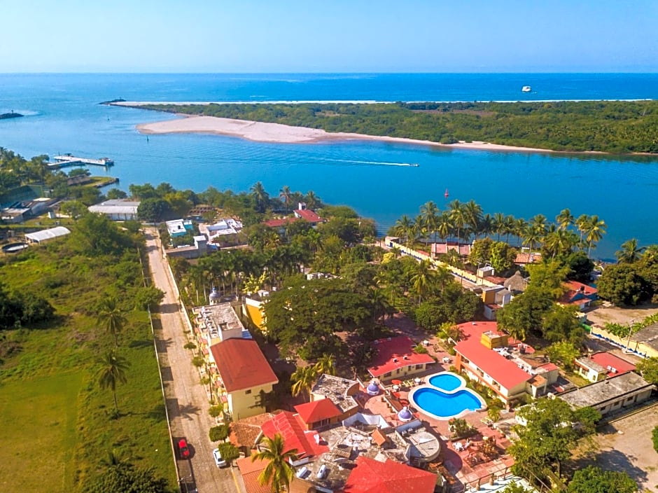 Hotel Garza Canela