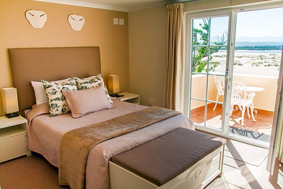 Milkwood Manor on Sea