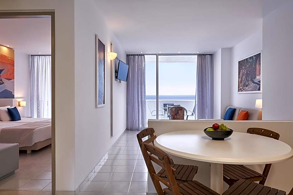 Epsilon Hotel Apartments