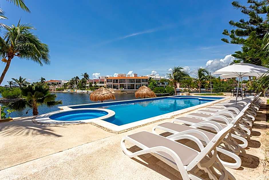 Aventuras Club Marina