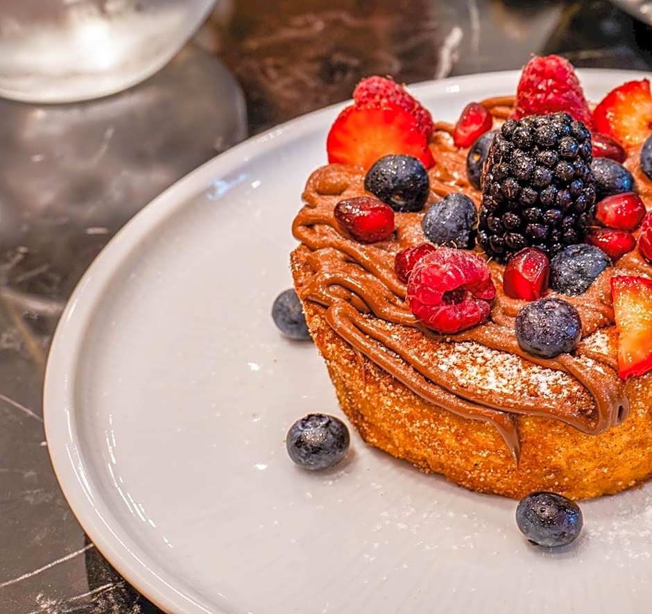 Gate Twenty Two Boutique Hotel