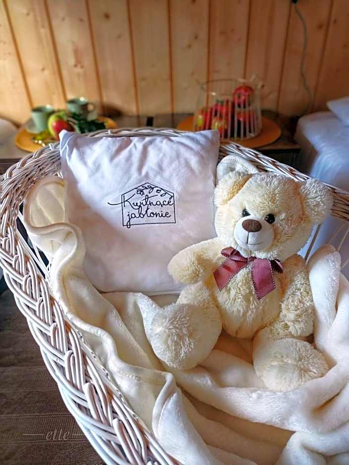 Kwitnące Jabłonie. Całoroczne Domki Wypoczynkowe