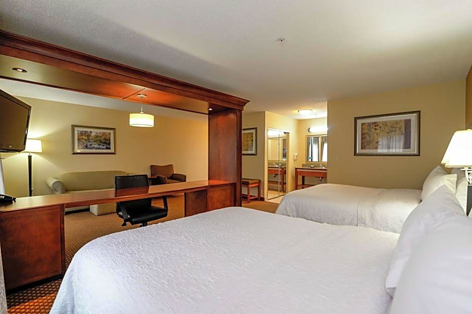 Hampton Inn By Hilton And Suites Detroit Chesterfield Township