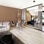 Posh Residence Luxury Suites