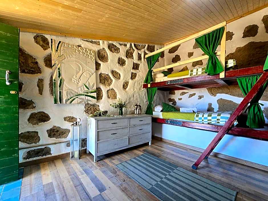 Mountain Hostel&House Finca La Isa by Rose