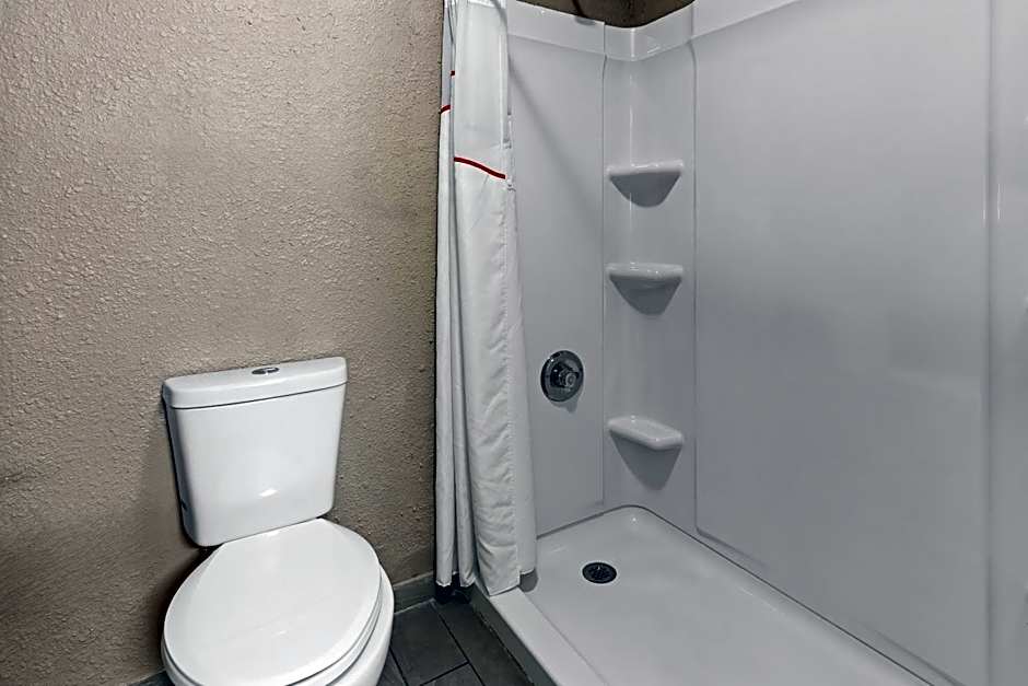 Red Lion Inn & Suites Caseyville