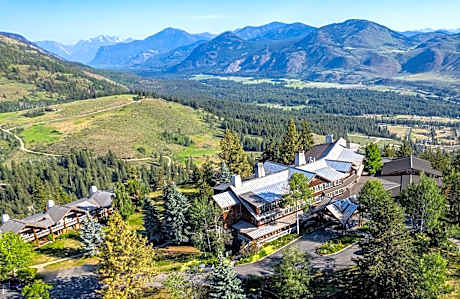 Sun Mountain Lodge