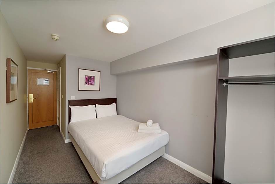 Ivy Bush Royal Hotel by Compass Hospitality