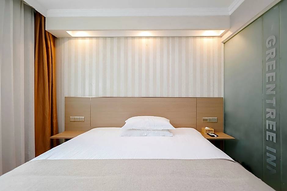 GreenTree Inn Zhenjiang Center Street No.1 Peoples Hospital Express Hotel