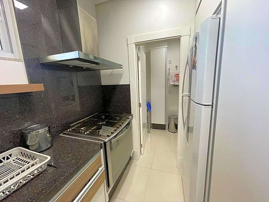 Cód 21- Apartamento com vista frente mar!