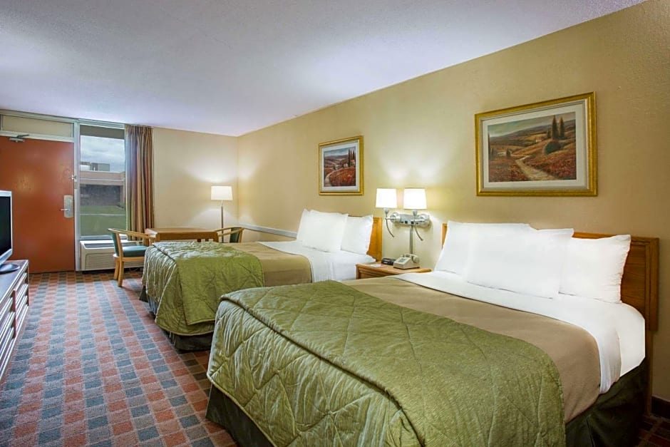 Ramada by Wyndham Wytheville