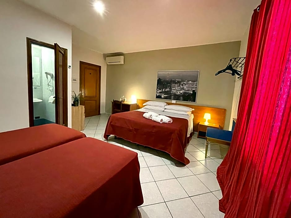 Hotel Leopolda