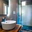 GOGO` Boutique Hotel
