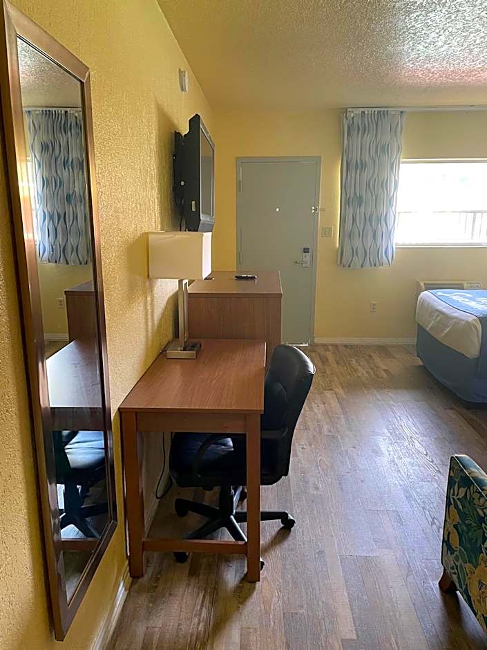 University Inn