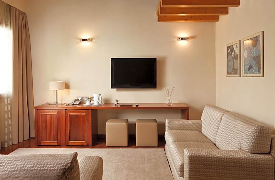 Al Tezzon Hotel