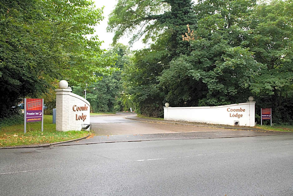 Premier Inn London Croydon South (A212)