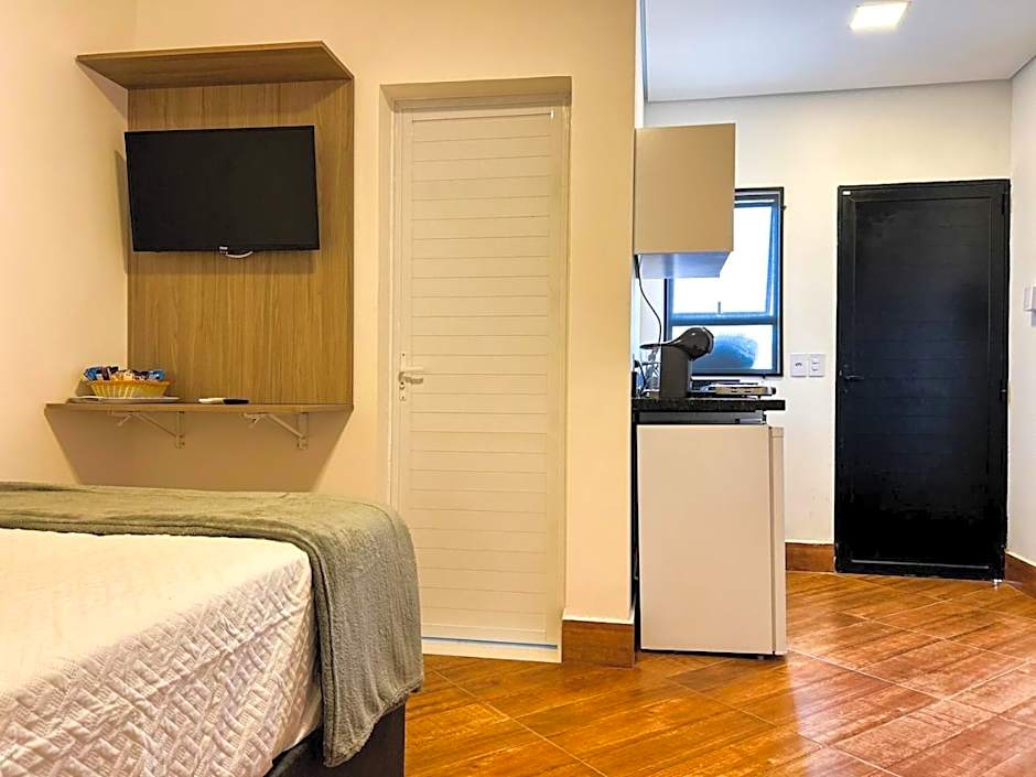 Flat a beira mar da Praia de Guaratuba Bertioga SP