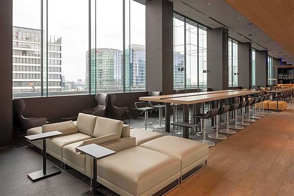 Yokohama Tokyu REI Hotel