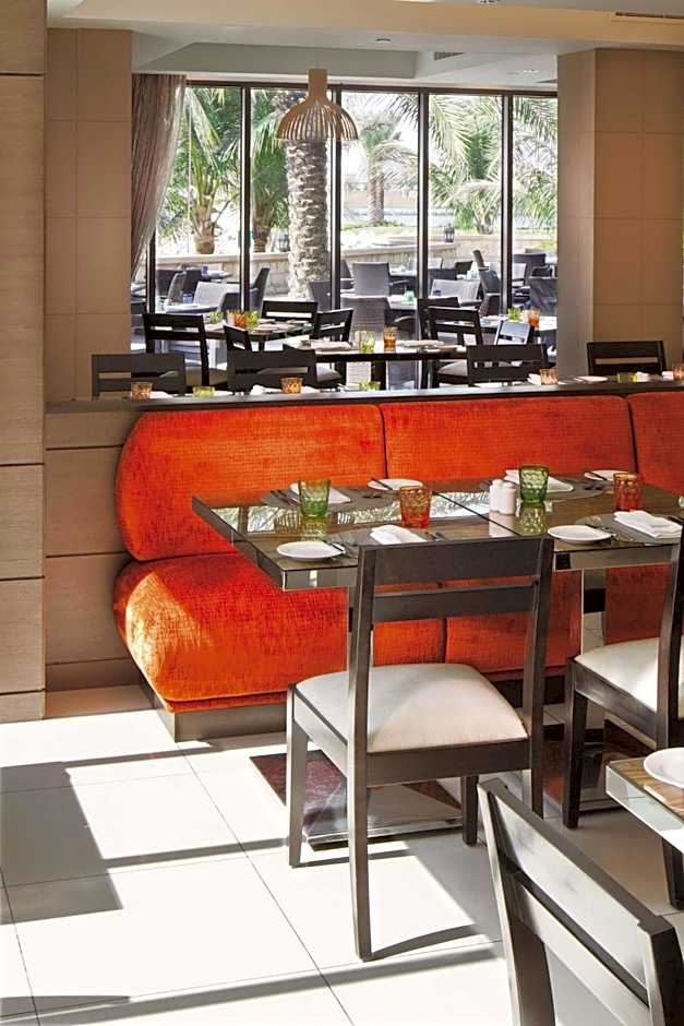 Traders Hotel, Abu Dhabi