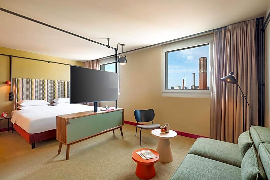 Me And All Hotel Berlin East Side