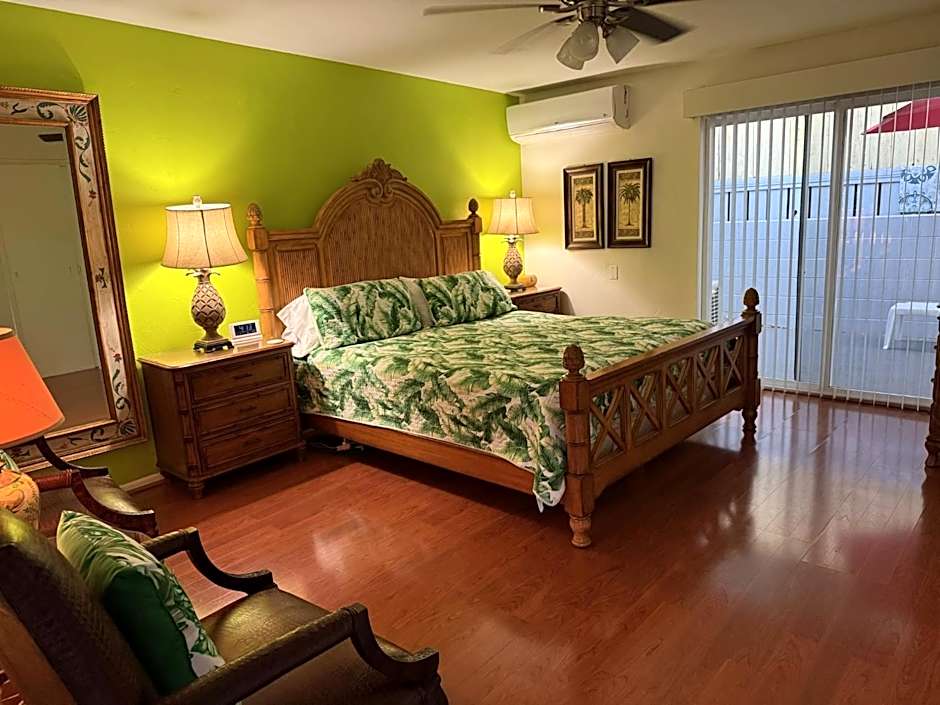 Casa Larrea Inn